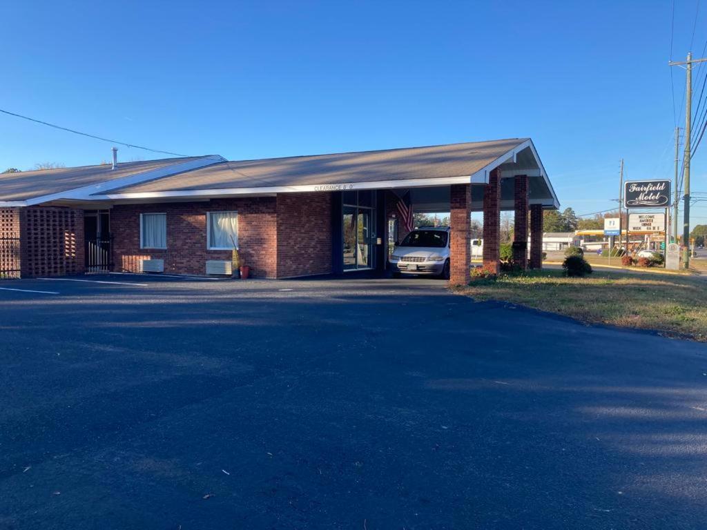 Fairfield Motel Of Winnsboro Exterior photo